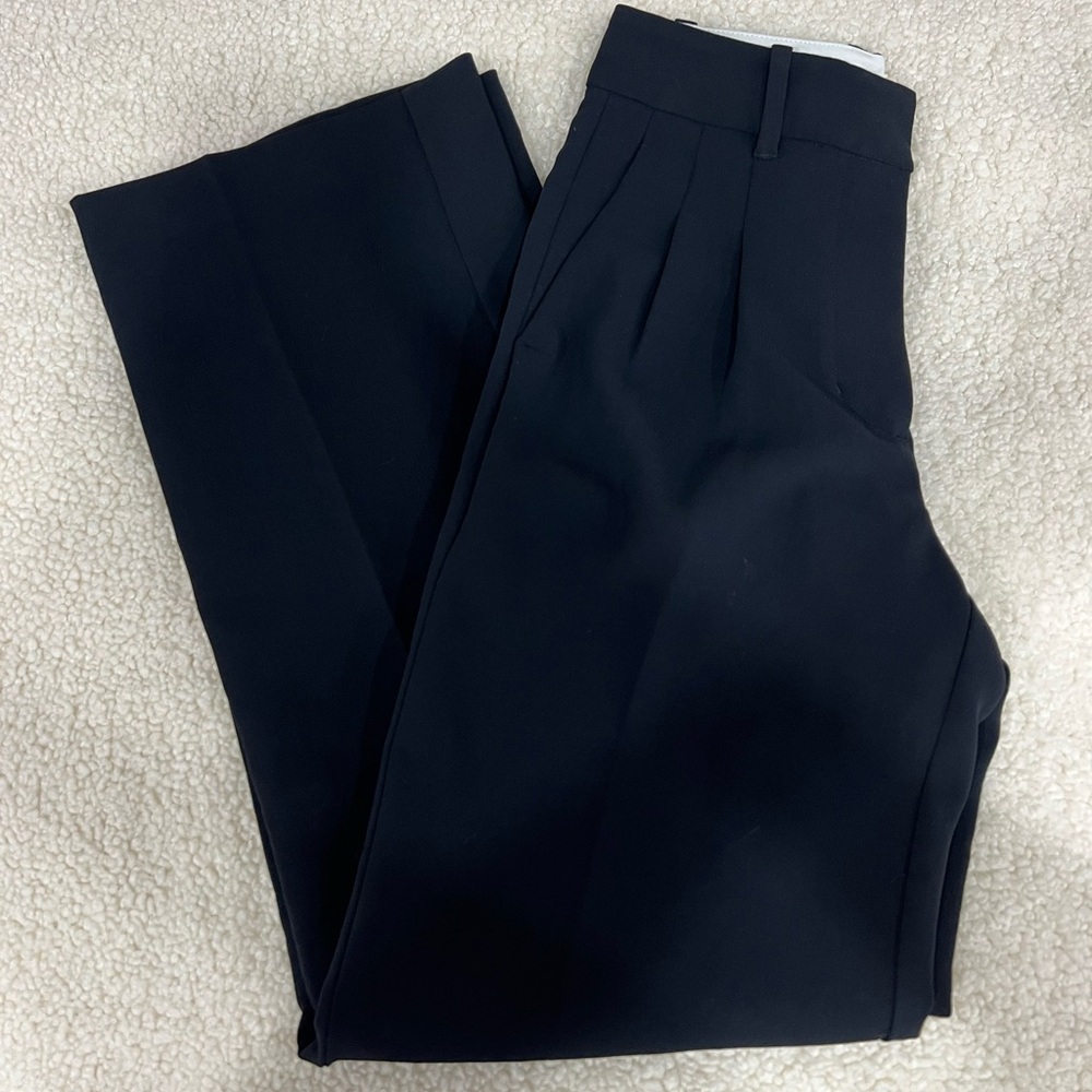 Wilfred Effortless Pants Short